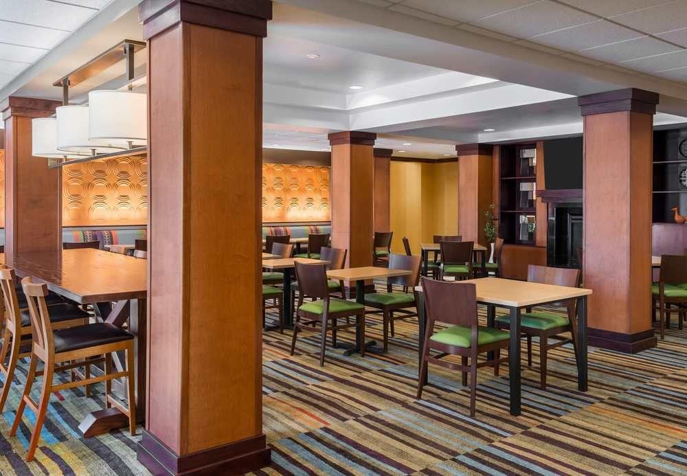 Fairfield Inn & Suites - Buffalo Airport Cheektowaga Esterno foto