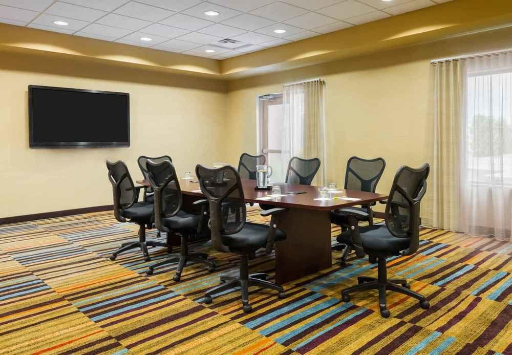 Fairfield Inn & Suites - Buffalo Airport Cheektowaga Esterno foto