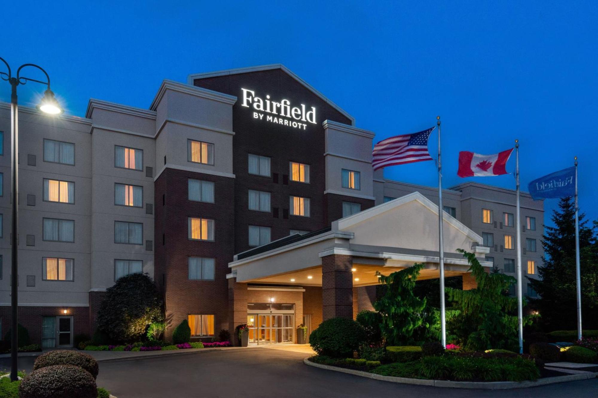 Fairfield Inn & Suites - Buffalo Airport Cheektowaga Esterno foto