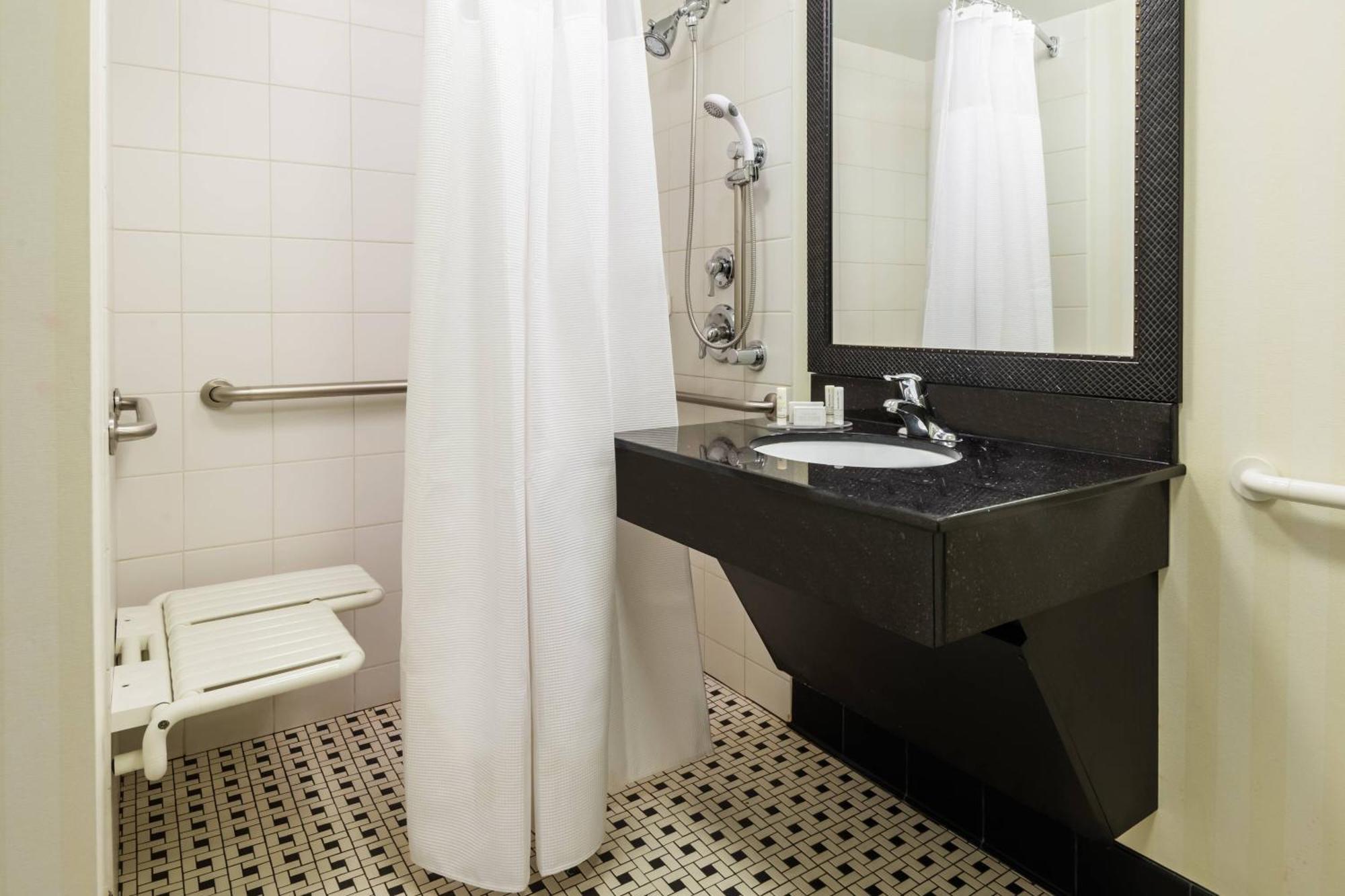 Fairfield Inn & Suites - Buffalo Airport Cheektowaga Esterno foto