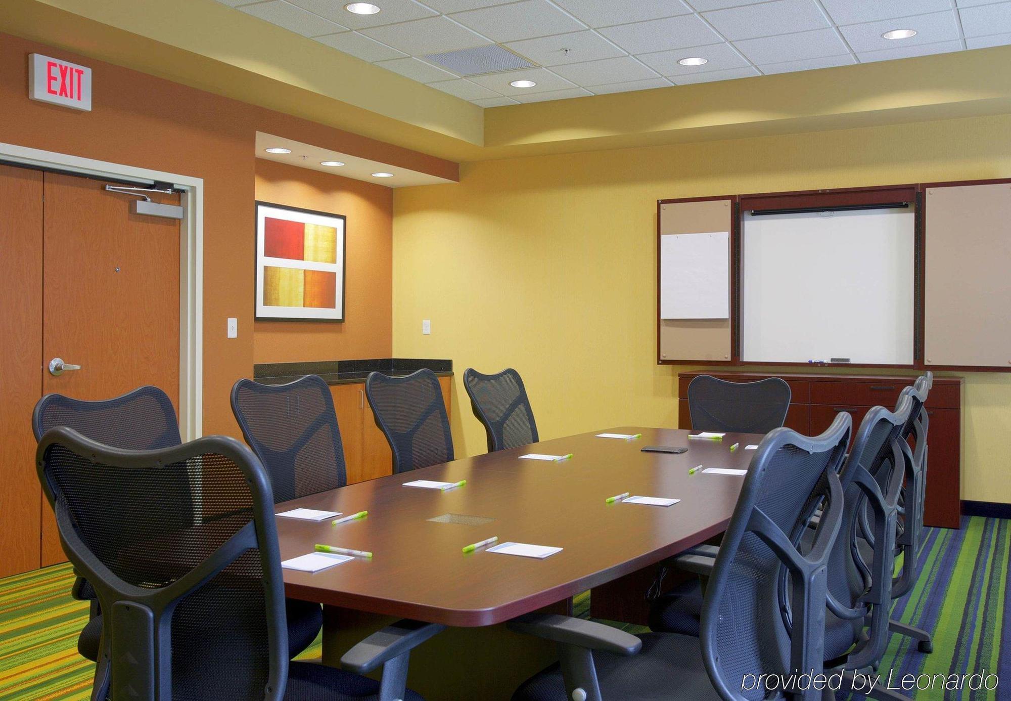 Fairfield Inn & Suites - Buffalo Airport Cheektowaga Esterno foto