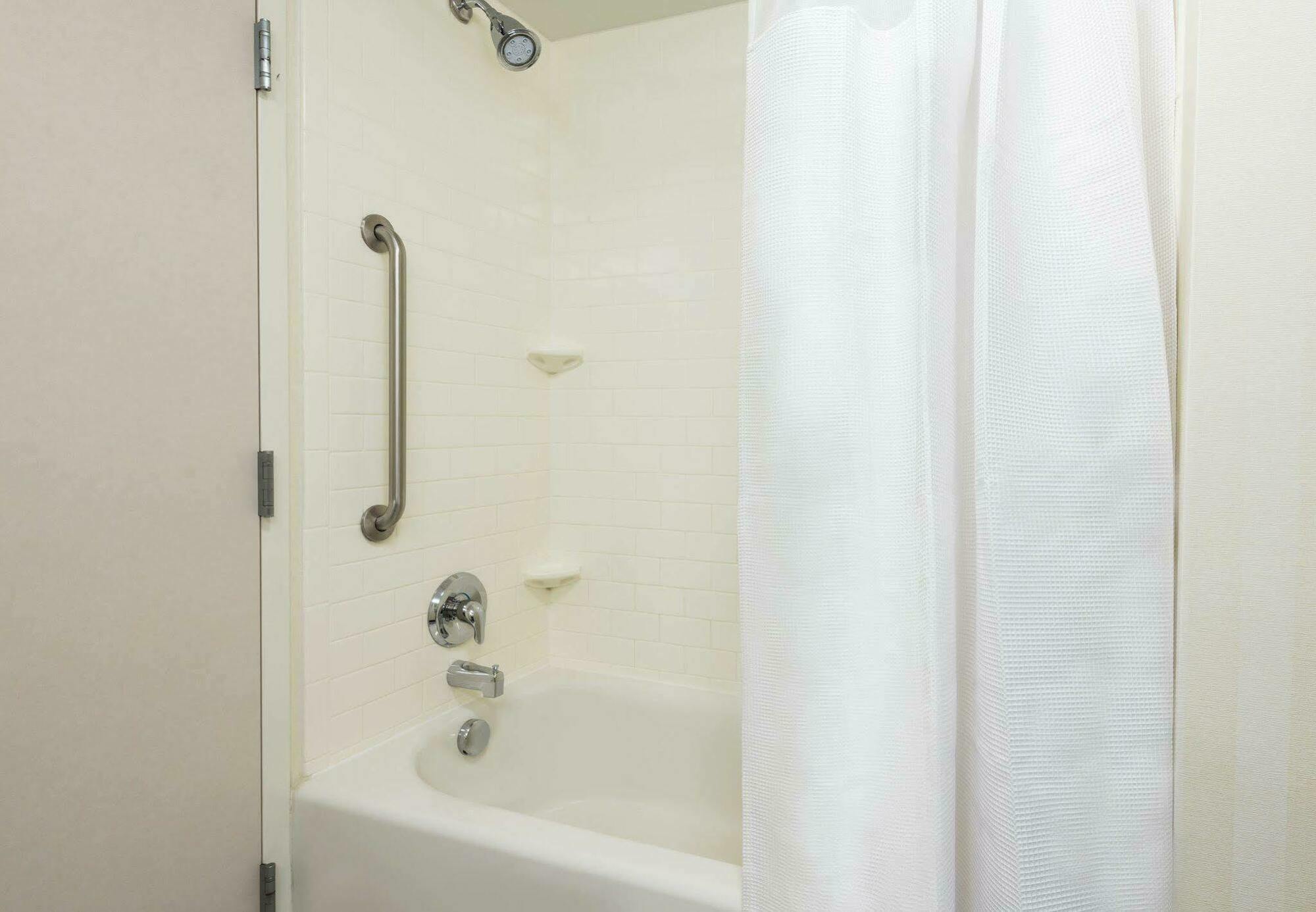 Fairfield Inn & Suites - Buffalo Airport Cheektowaga Esterno foto